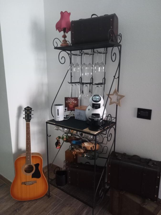 Living G Room กาญารี ภายนอก รูปภาพ
